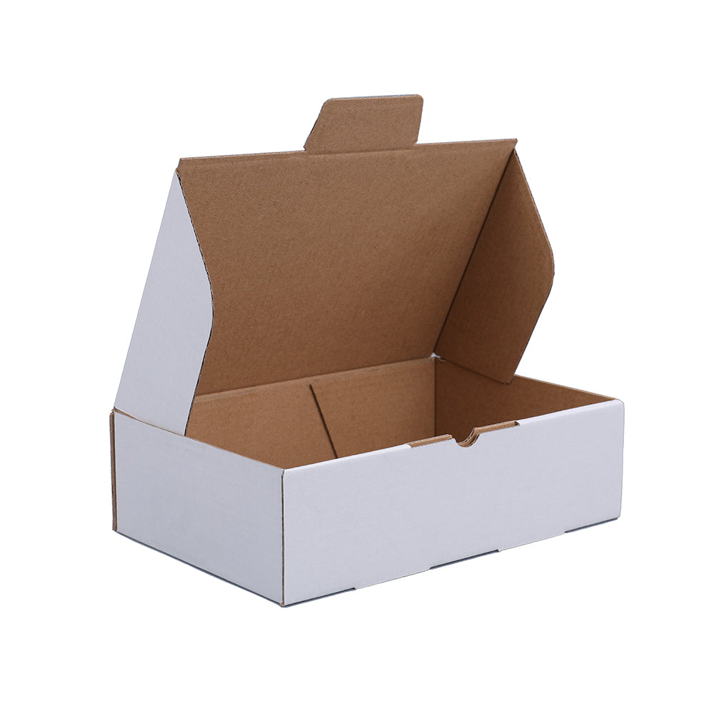 100pcs 210 x 140 x 60mm Diecut White Mailing Box B11