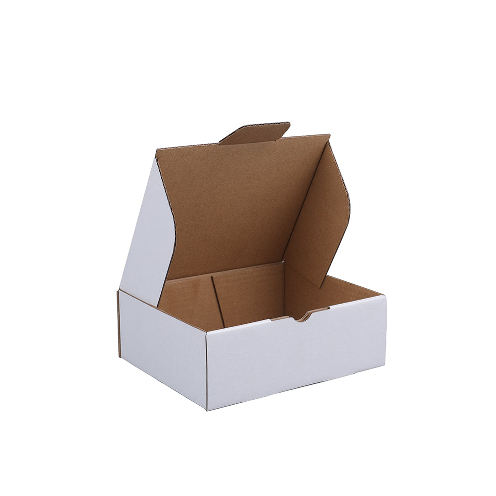 Die cut Mailing Box 145 x 120 x 50mm White B245