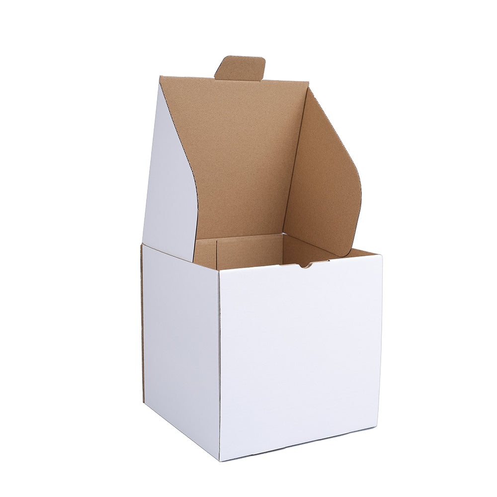 180 x 180 x 180mm Die cut White Mailing Box B158