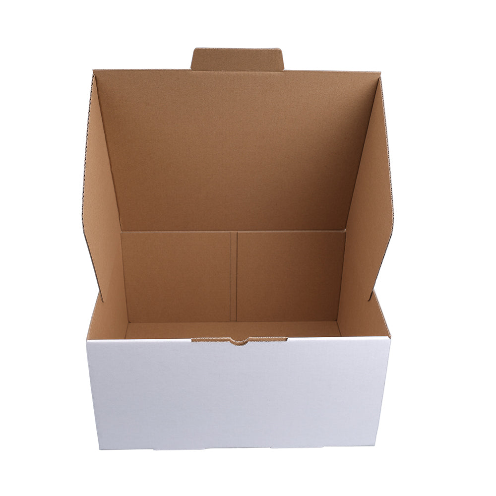 310 x 250 x 150mm A4 Die cut White Mailing Box B106