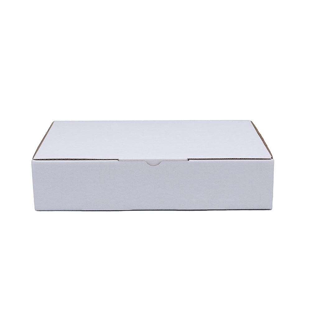 230 x 120 x 70mm Die cut White Mailing Box B216D