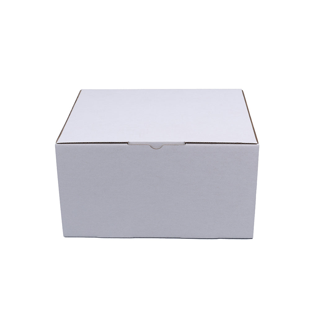 220 x 180 x 120mm Die cut White Mailing Box B146
