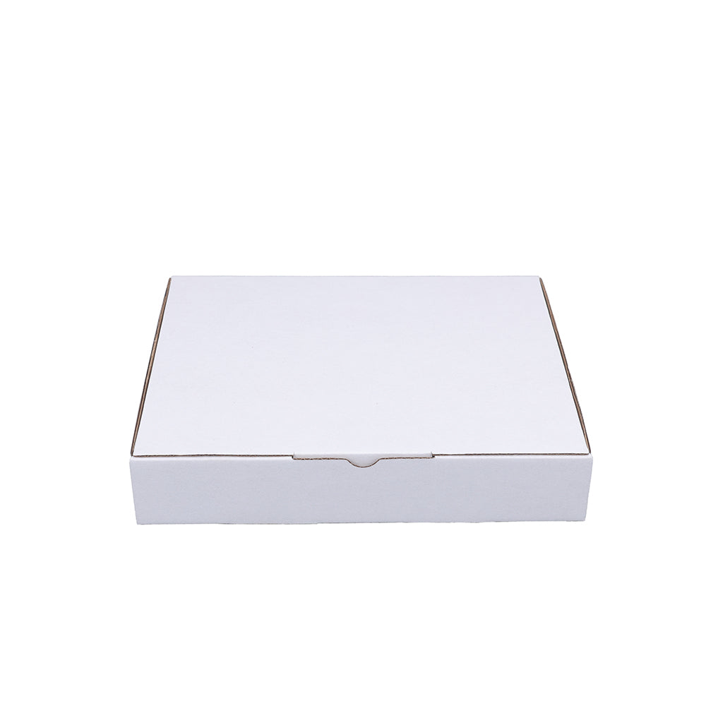 220 x 170 x 40mm Die cut White Mailing Box B250