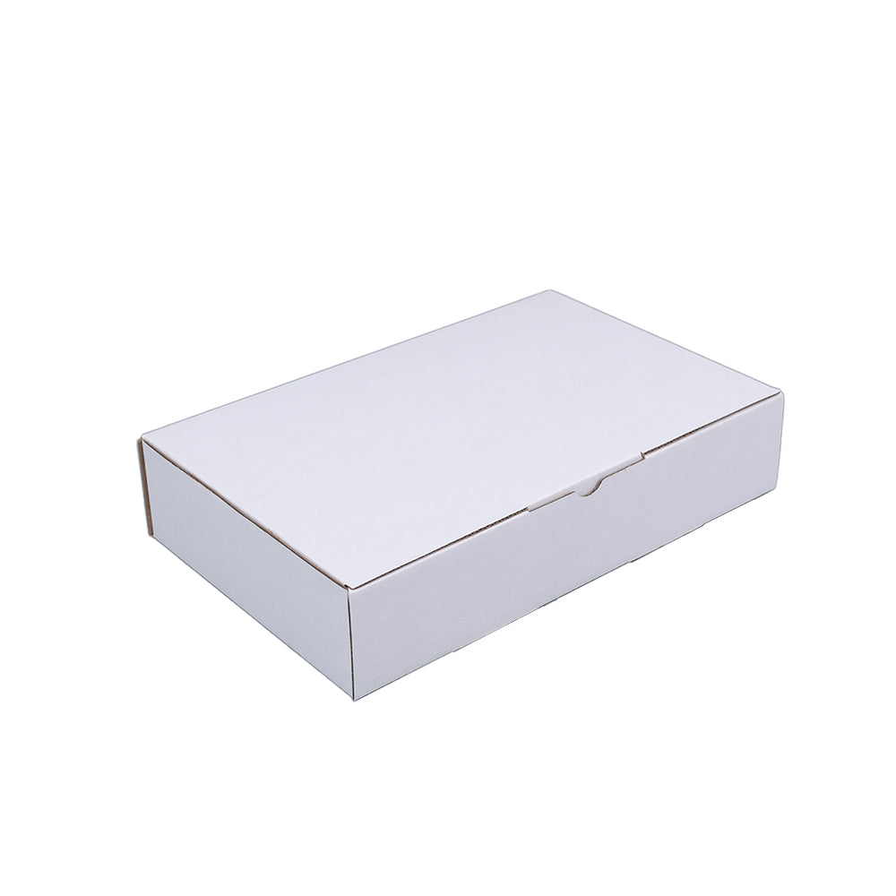 250 x 158 x 50mm Die cut White Mailing Box B226