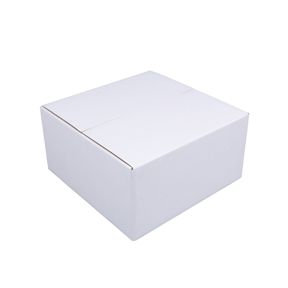 215 x 215 x 110mm Regular White Mailing Box B204