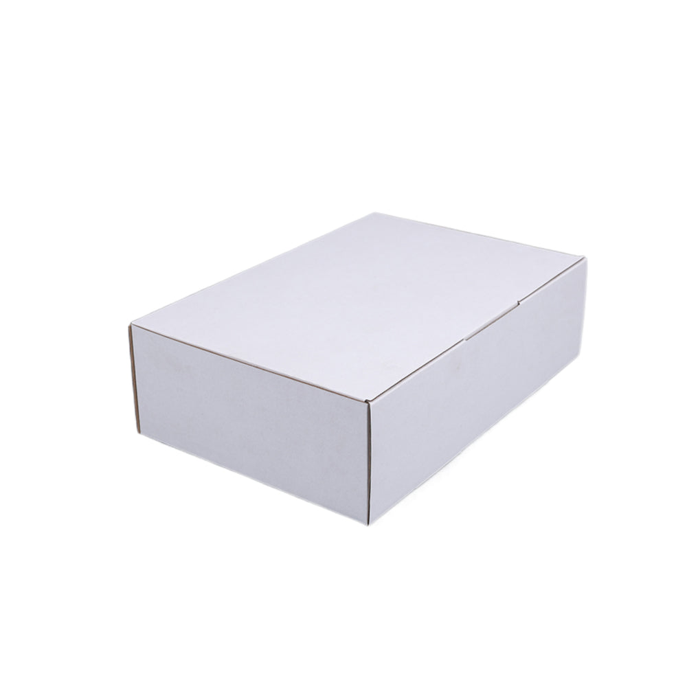 310 x 210 x 90mm A4 Die cut White Mailing Box B224