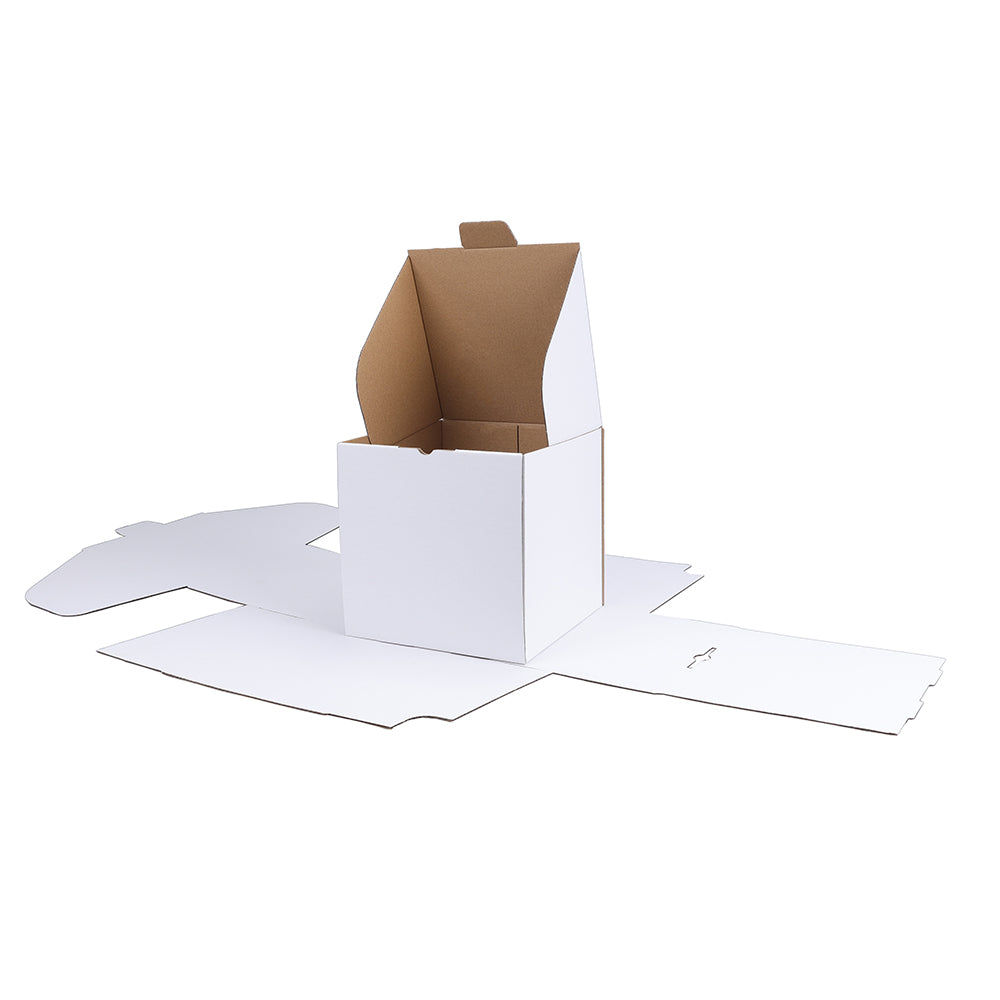 180 x 180 x 180mm Die cut White Mailing Box B158