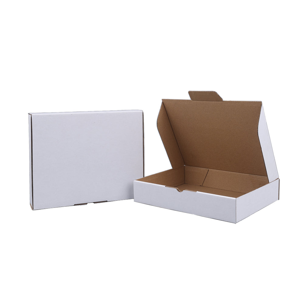 220 x 170 x 40mm Die cut White Mailing Box B250