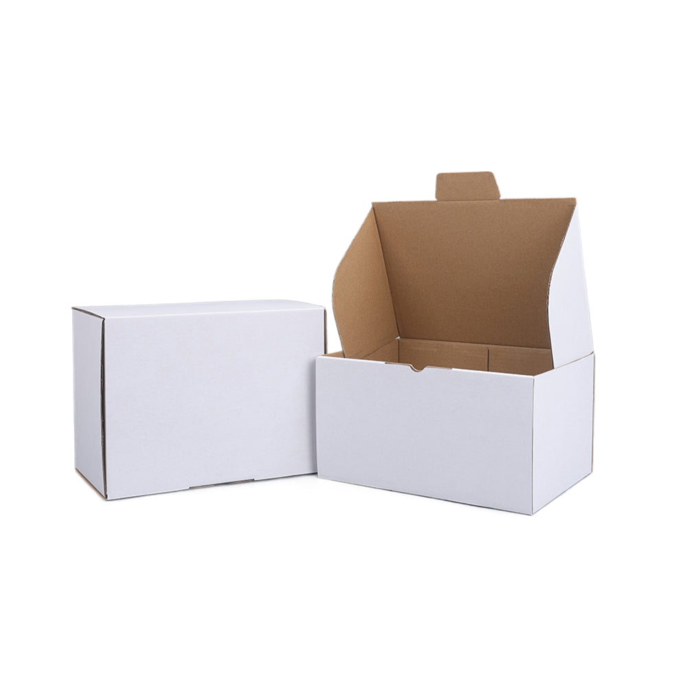 220 x 160 x 120mm A5 Die cut White Mailing Box B225