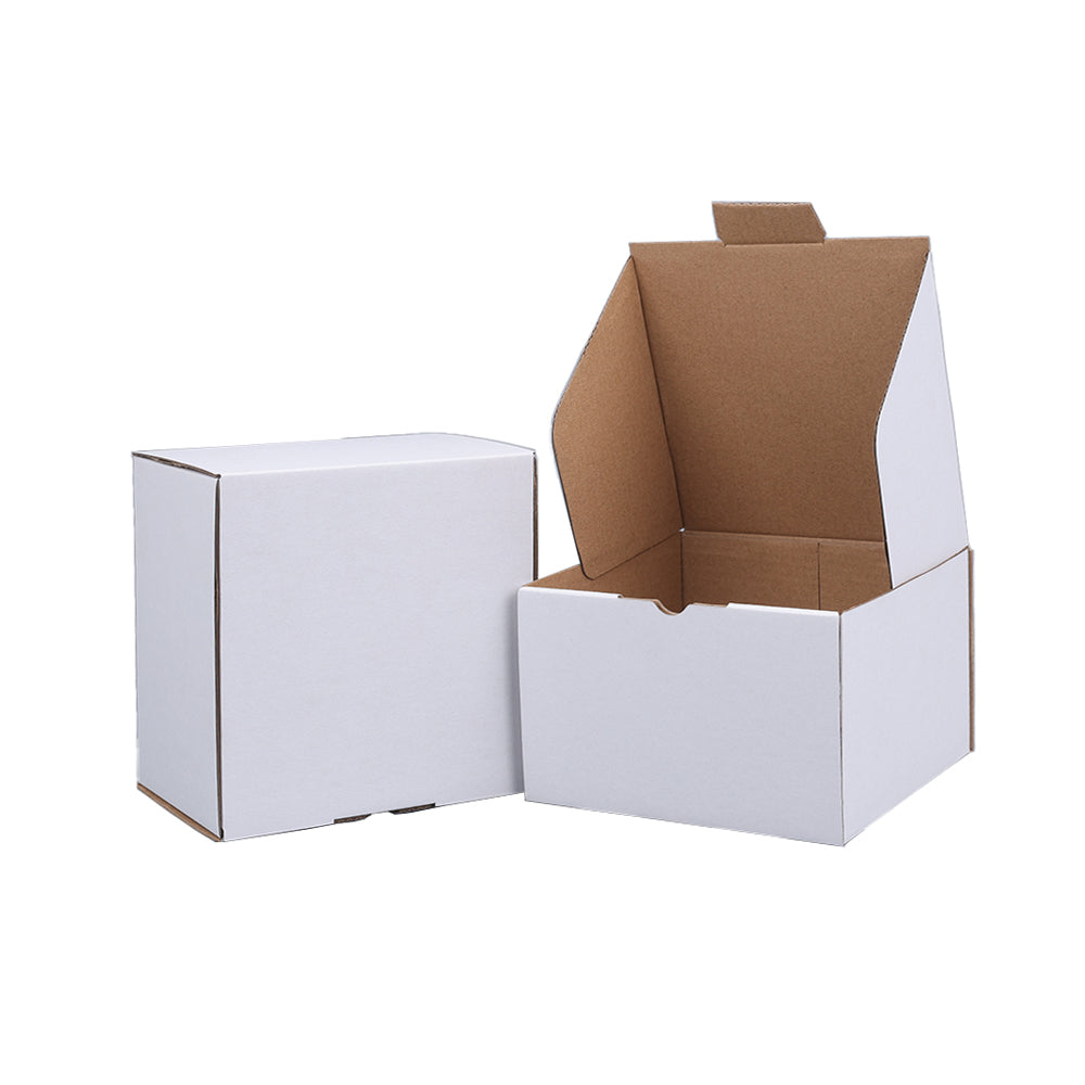 Die cut Mailing Box 140 x 140 x 90mm White B235