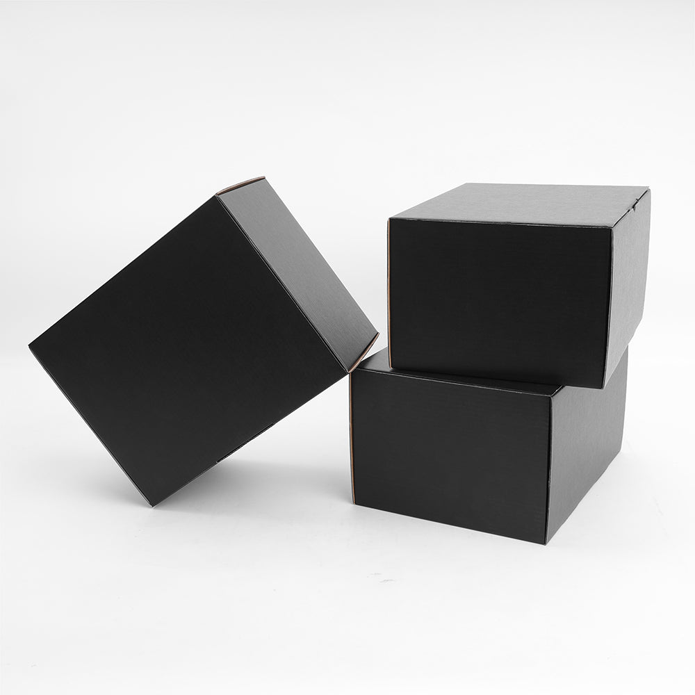 230 x 180 x 130mm Die cut Black Mailing Box B154