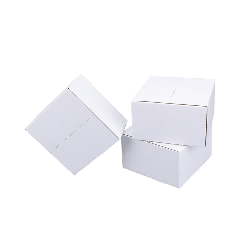 180 x 180 x 105mm Regular White Mailing Box B230