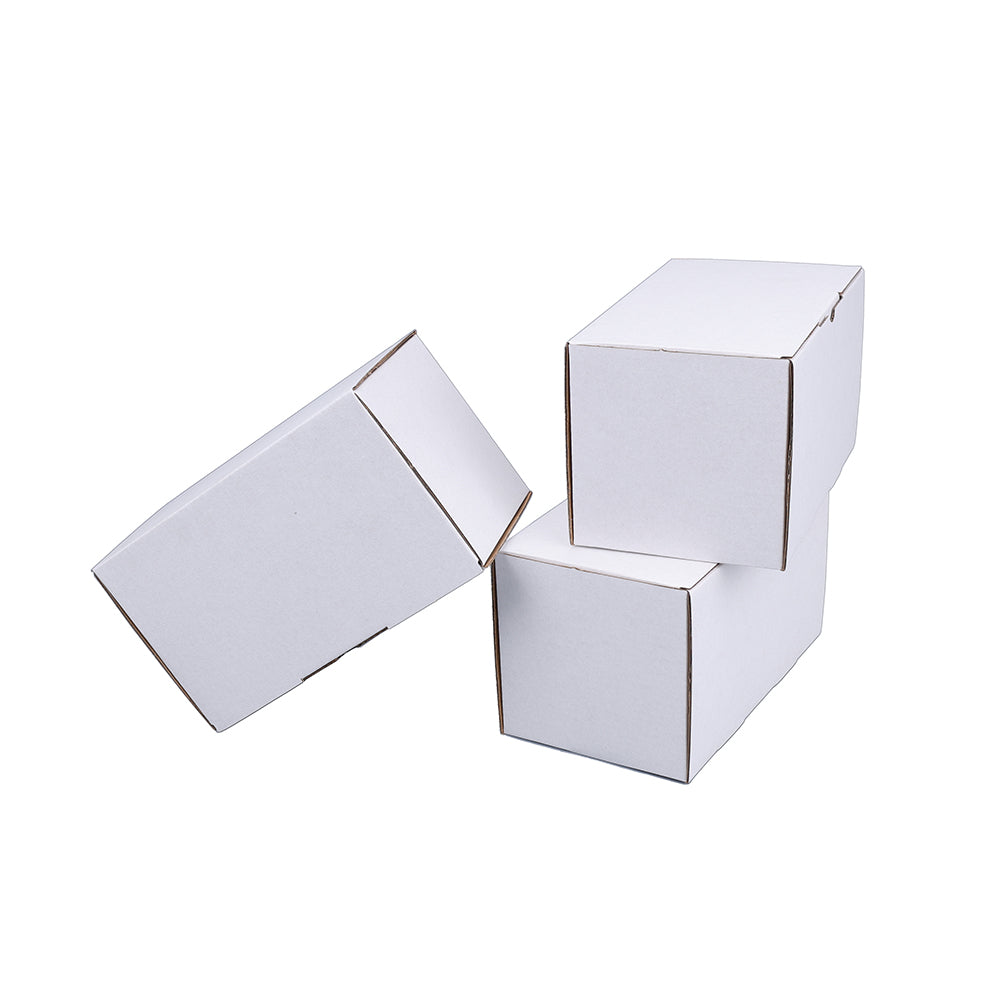 175 x 100 x 100mm Die-cut White Mailing Box B150