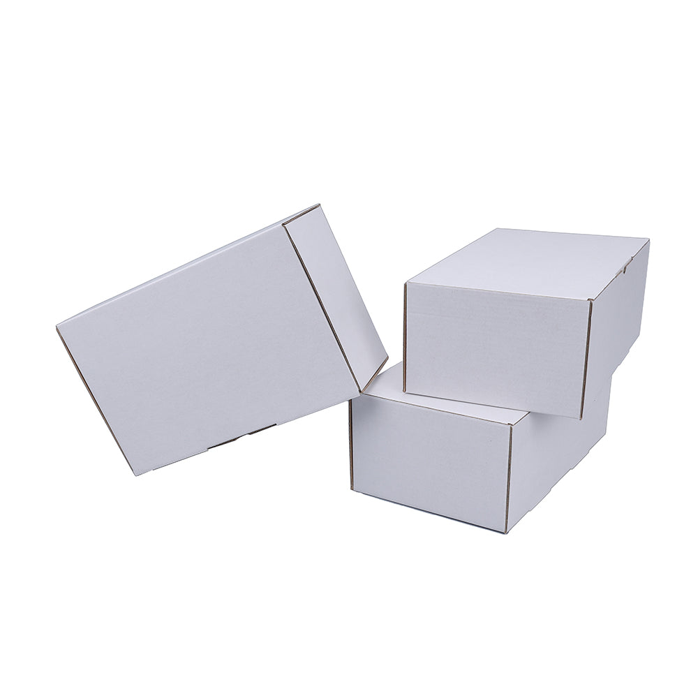 250 x 155 x 100mm Die cut White Mailing Box B105