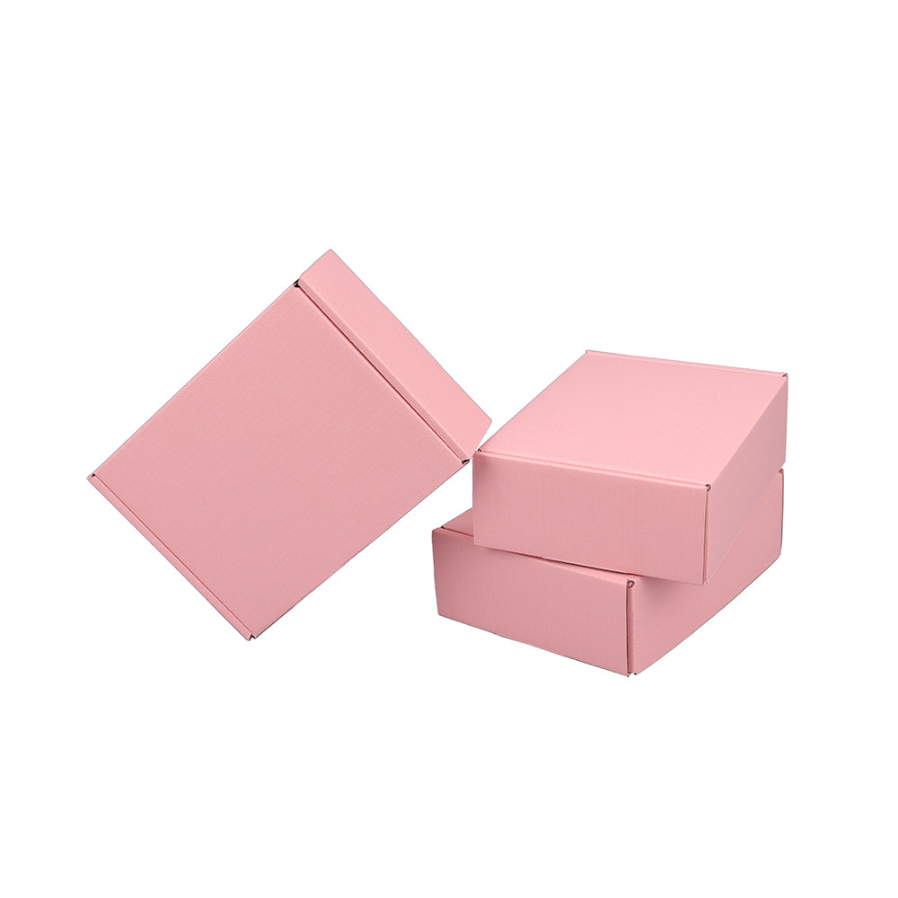 174 x 128 x 53mm Premium Tuck Full Rose Pink Mailing Box B357