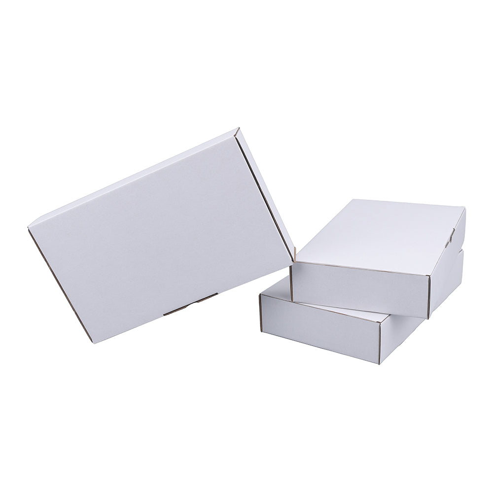 245 x 145 x 45mm Die cut White Mailing Box B217