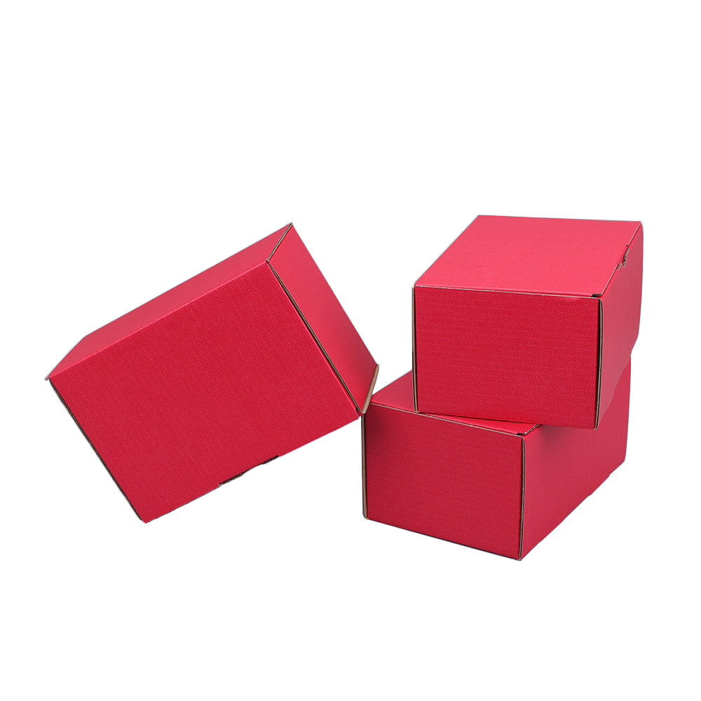 Red Mailing Box 150 x 100 x 75mm Die Cut B178