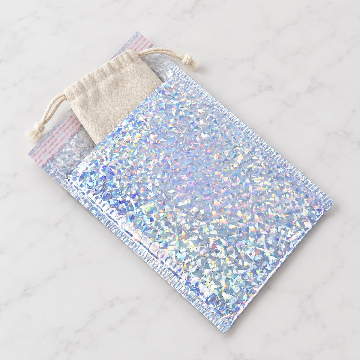 Laser metallic bubble mailer 160 x 230mm - 06-use-accessory
