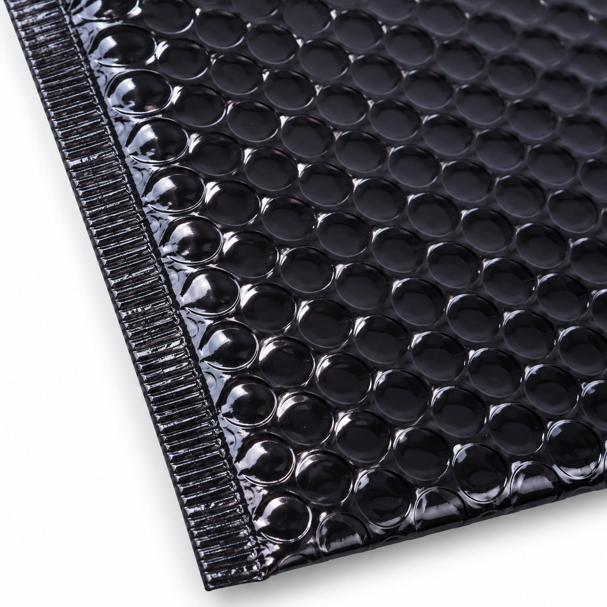 Glossy Black metallic bubble mailer 160 x 230mm - 03-detail