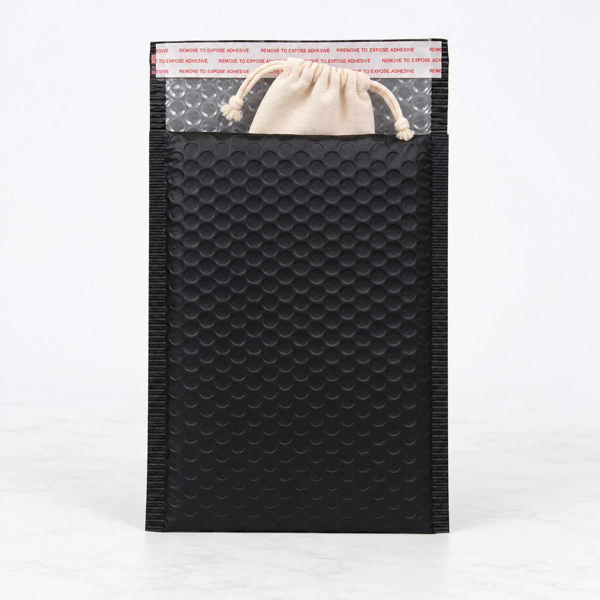 Matte Black metallic bubble mailer 210 x 290mm - 04-use-accessory