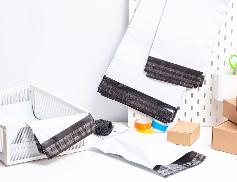 High Quality Courier Poly Mailers at Wholesale Prices, 12 Sizes to Choose From.