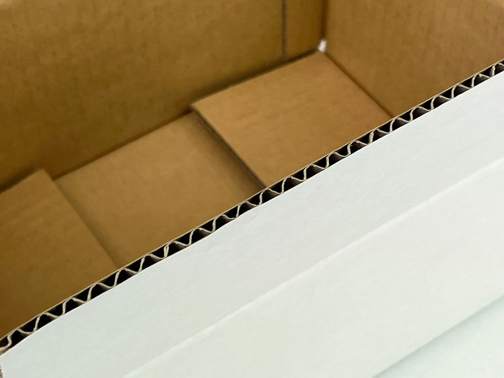 270 x 180 x 120mm Regular Plus White Mailing Box B942 - eBPak