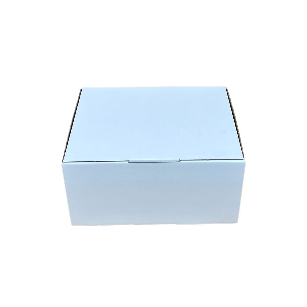 240 x 190 x 120mm  White Mailing Box