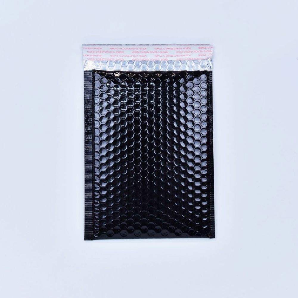 160mm x 230mm Glossy Black Metallic Bubble Mailer
