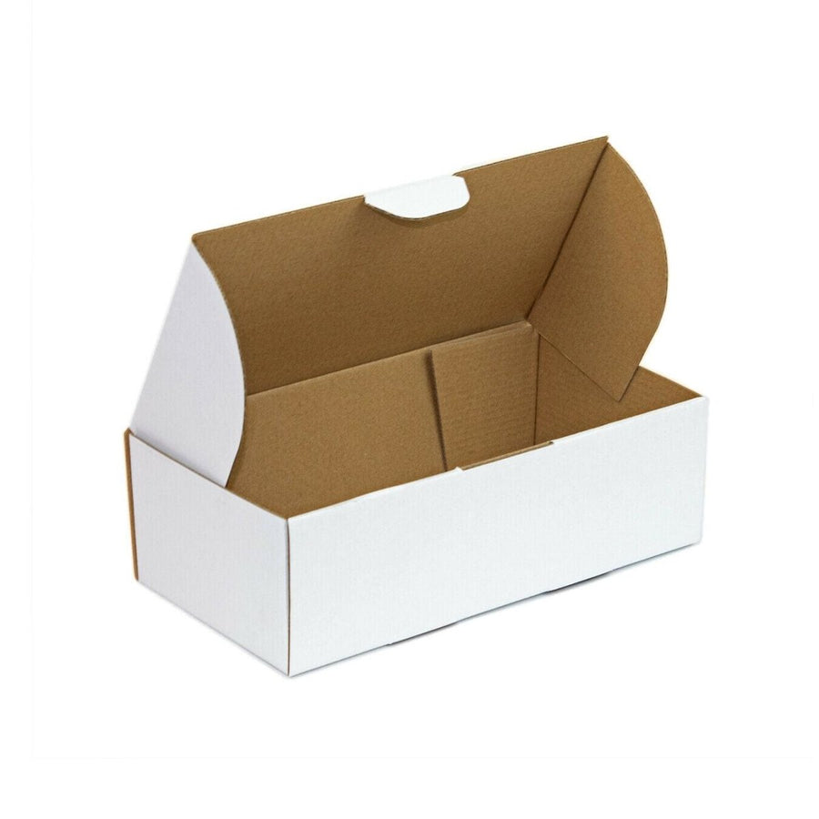 270 x 160 x 120mm Die cut White Mailing Box B305
