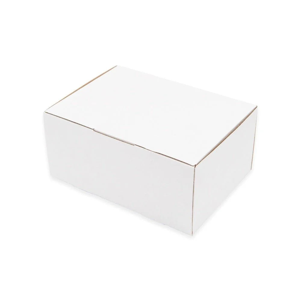 230 x 150 x 80mm Die cut White Mailing Box B201
