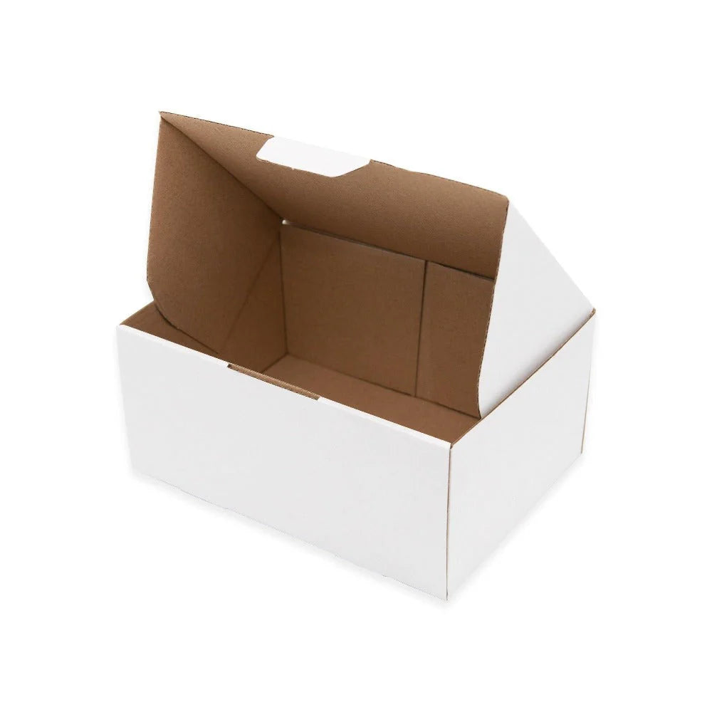 230 x 150 x 80mm Die cut White Mailing Box B201