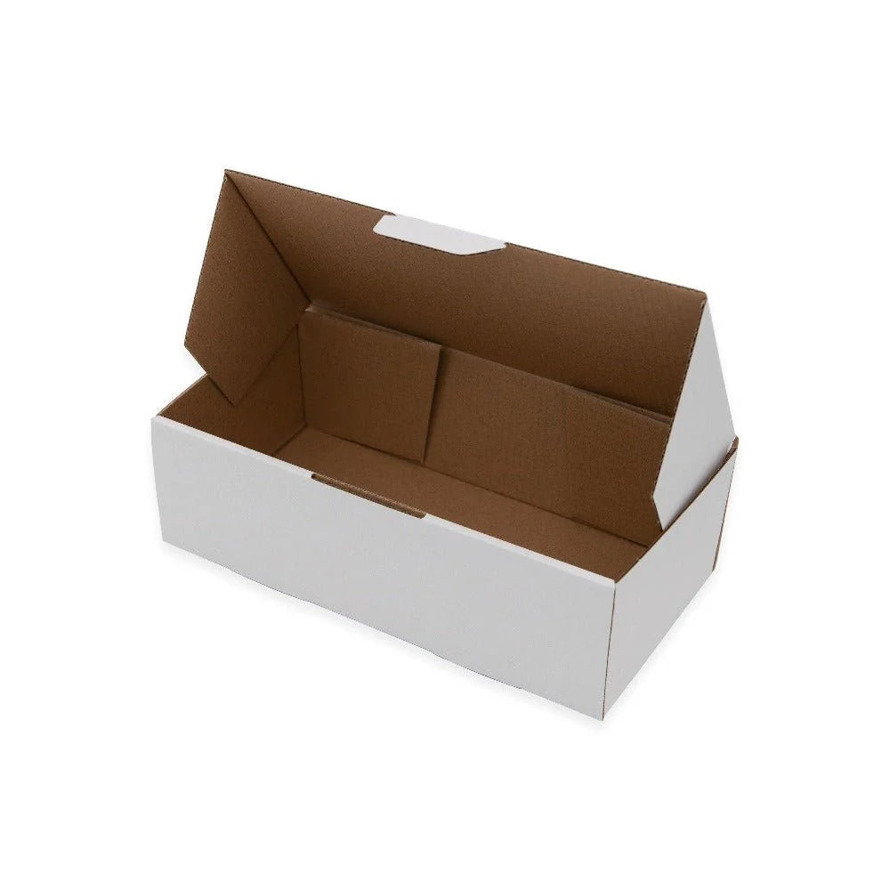 205 x 155 x 130mm Die cut White Mailing Box B231