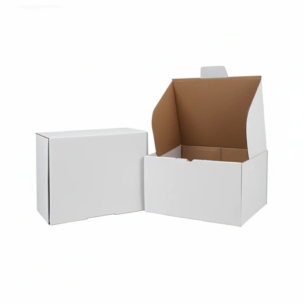 230 x 150 x 80mm Die cut White Mailing Box B201