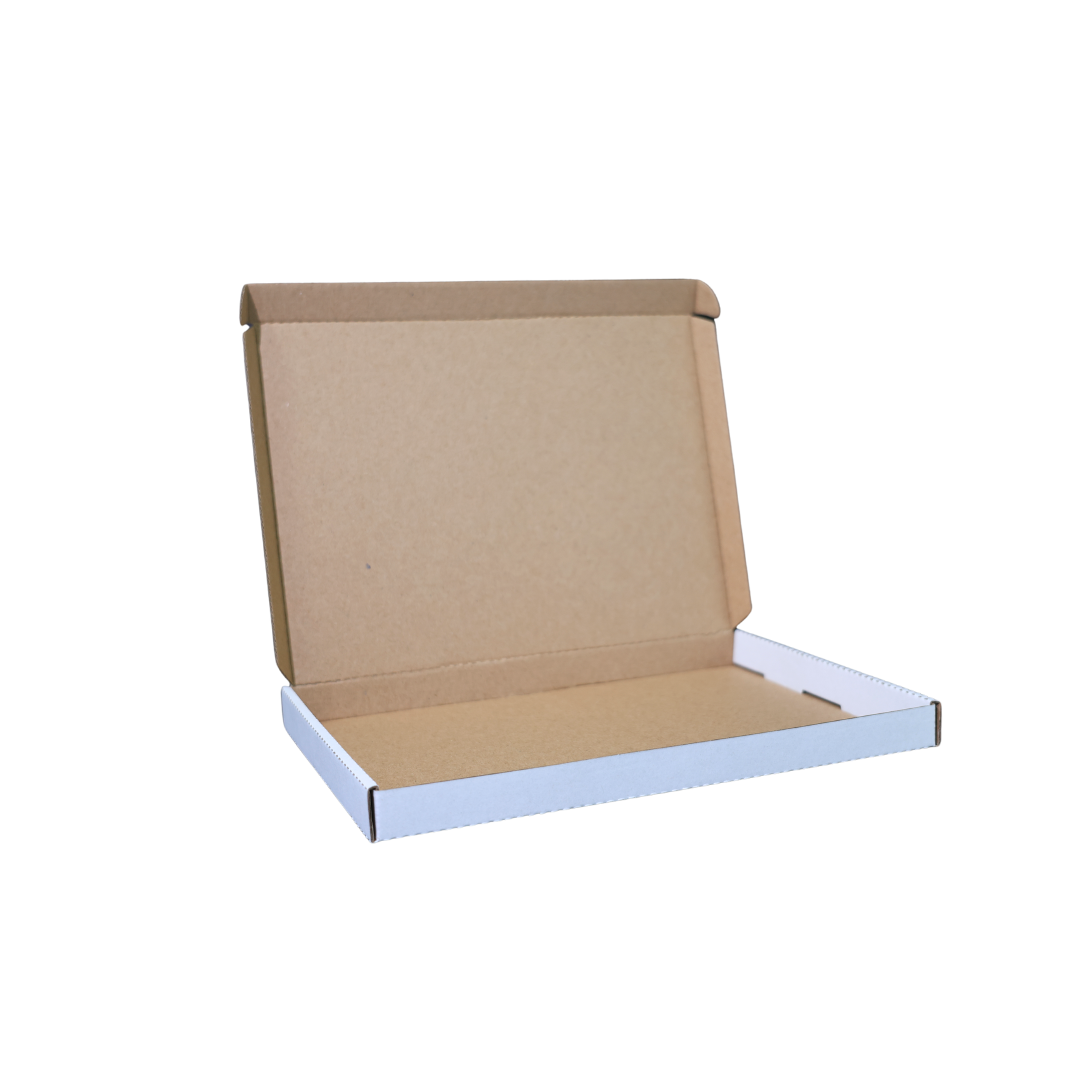 310 x 230 x 16mm A4 Tuck Front Superflat White Mailing Box B37