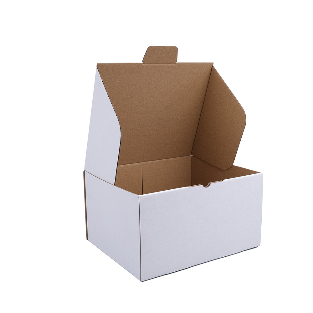 220 x 160 x 120mm A5 Die cut White Mailing Box B225