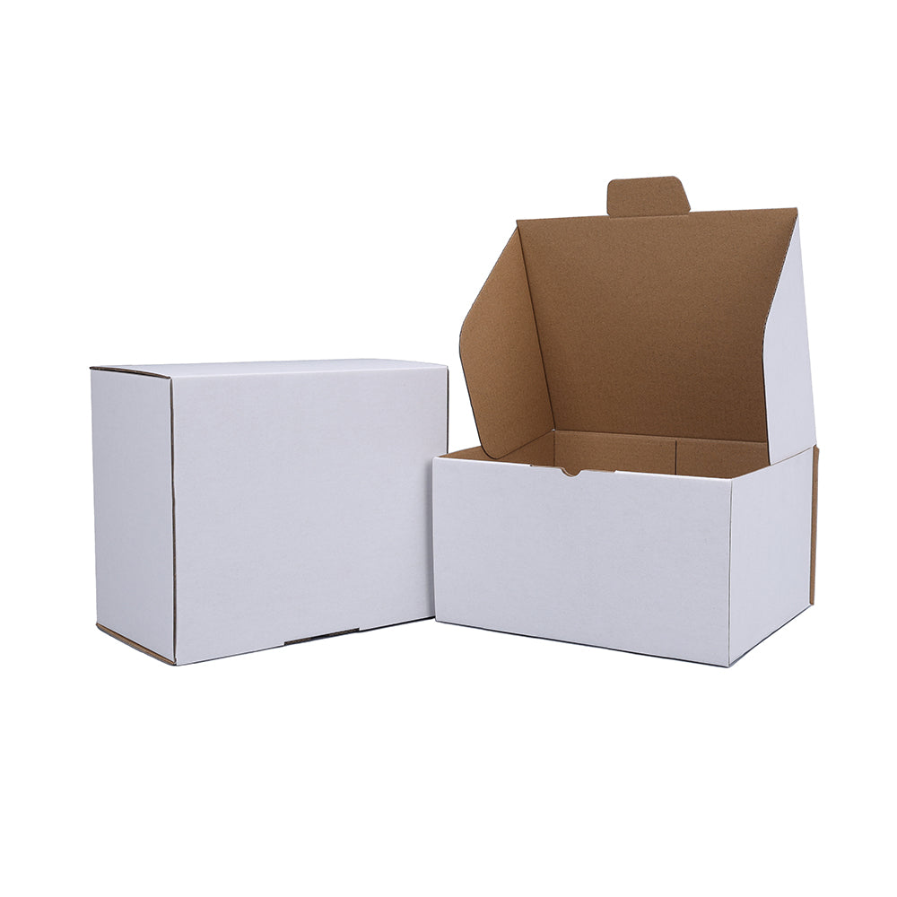 220 x 160 x 120mm A5 Die cut White Mailing Box B225