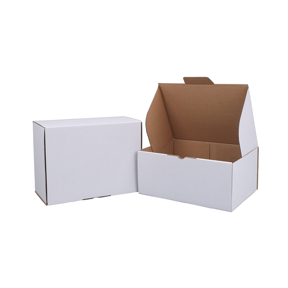 220 x 160 x 100mm A5 Die cut White Mailing Box B40