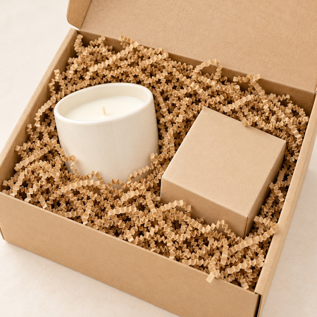 Light Brown shredded paper filler - gift scene