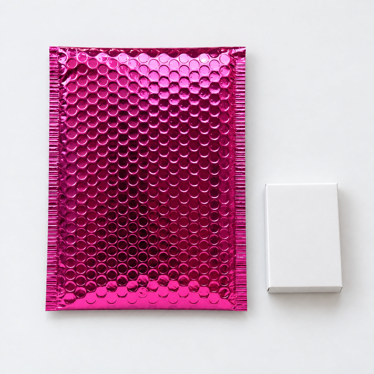 Pink metallic bubble mailer 160 x 230mm - 05-use-gift