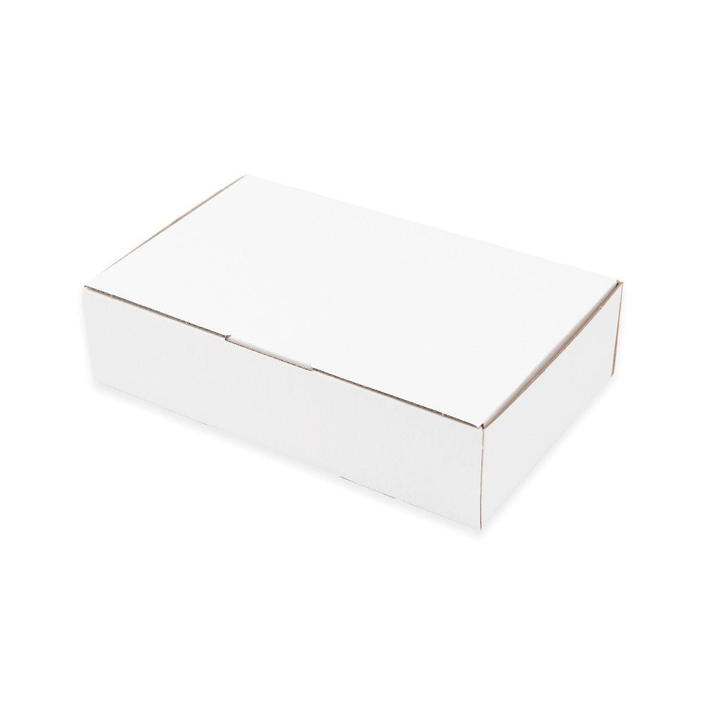 Mailing Box 240 x 150 x 60mm B14 White